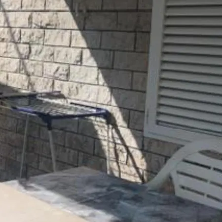 Mira Roso Apartment Makarska