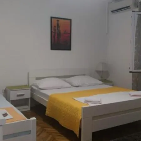 Apartment Mira Roso Makarska
