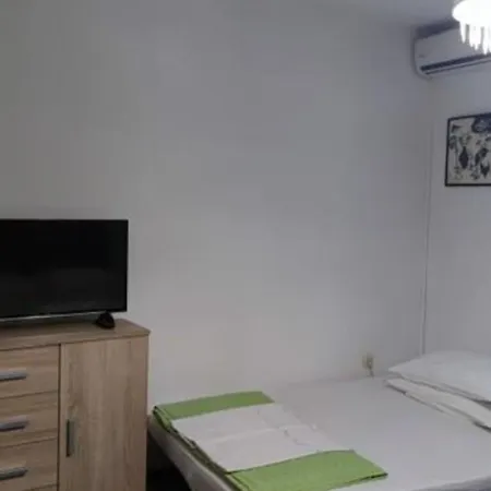 Apartment Mira Roso