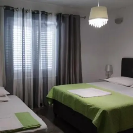 Apartment Mira Roso