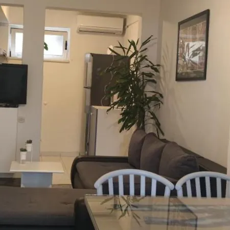 Apartment Mira Roso